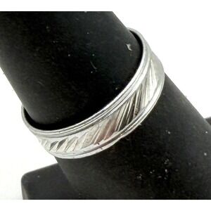 Minimalist Silver Tone Band Ring Size 7.5 Lightweight Stackable